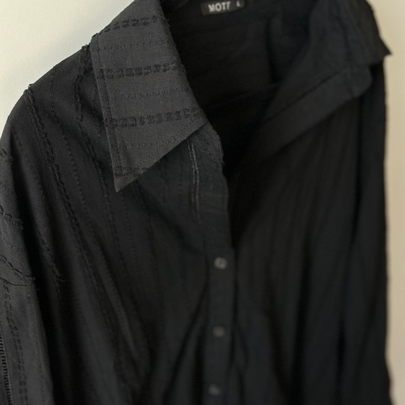 MOTF Black Button Down Shirt - Picture 2 of 2
